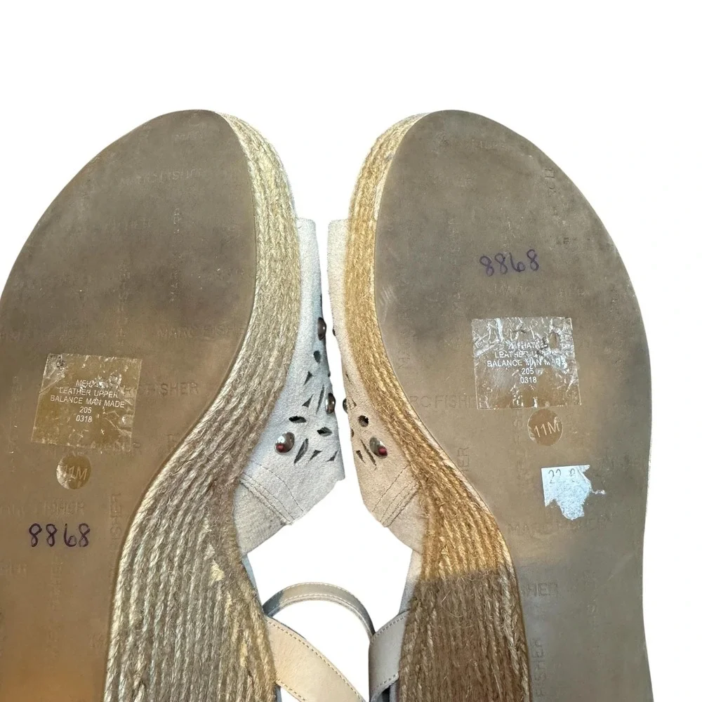 Marc Fisher‎ Shoes Womens Size 11M Beige Suede Studded Wedge Sandals Espadrille